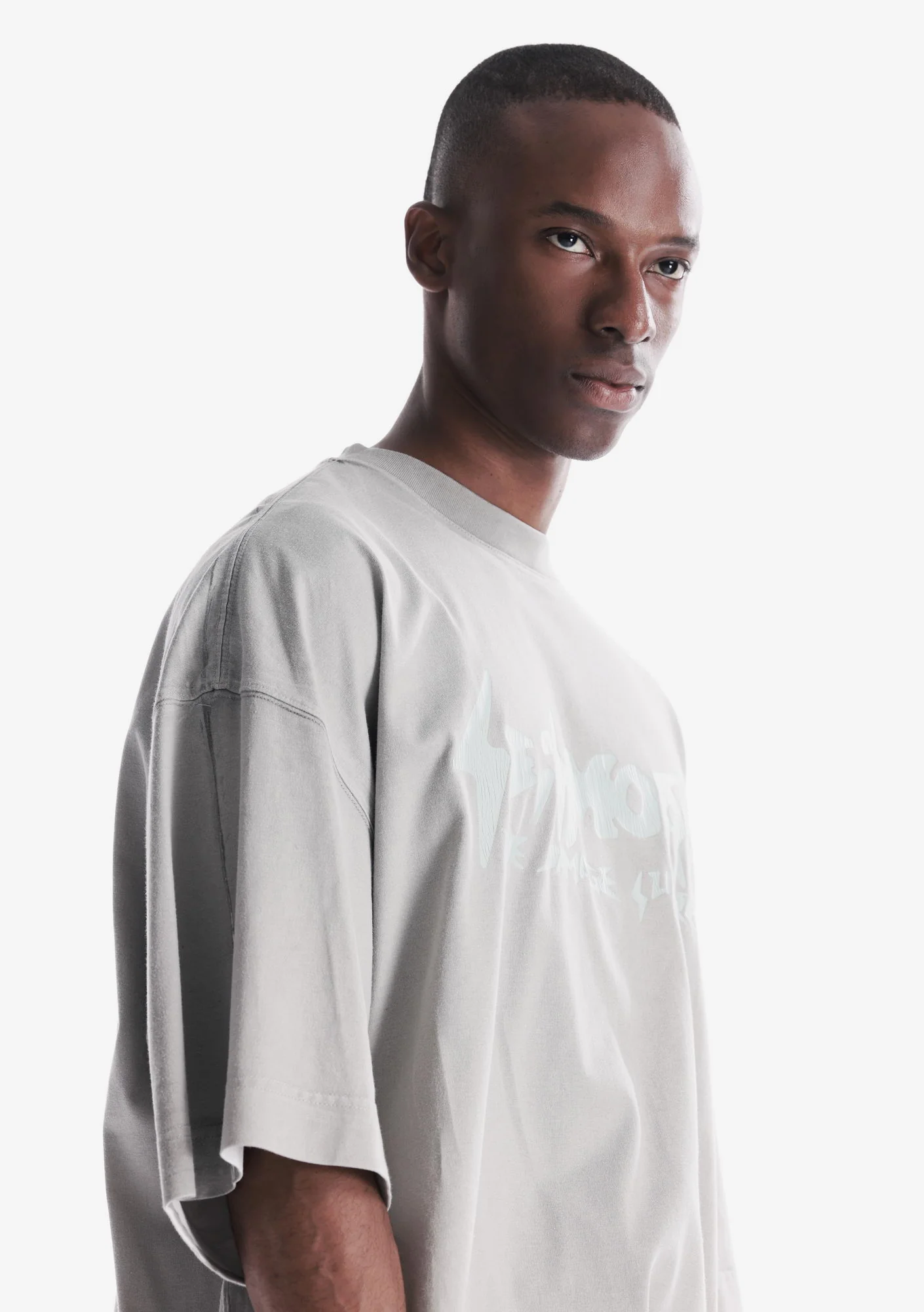 Basic Logo Loose Fit  T-Shirt Tm142 - Image 6