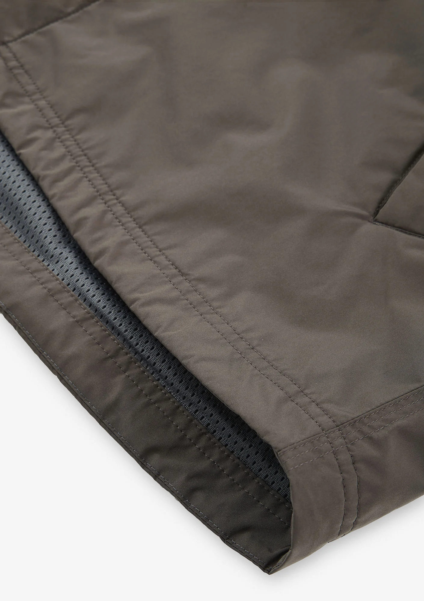 JUICE Coach Jacket Qu577 - Image 63