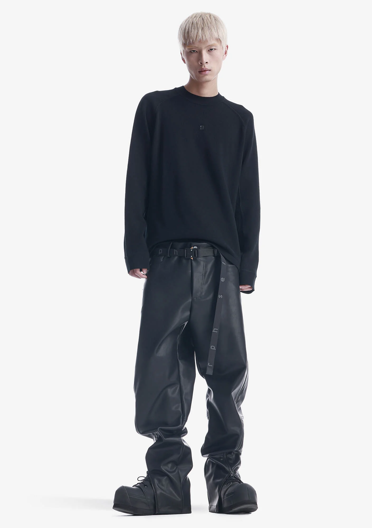 VINT Faux Leather Pants Rm216 - Image 2
