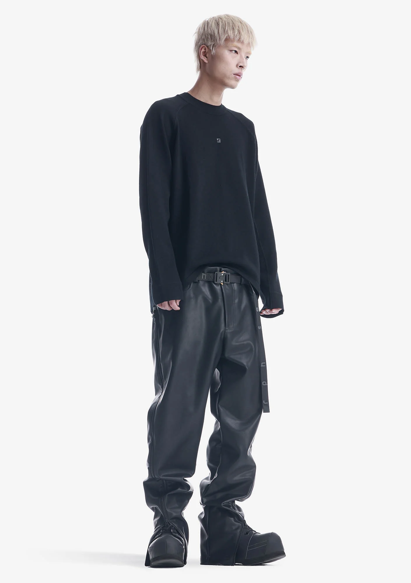 VINT Faux Leather Pants Rm216 - Image 3