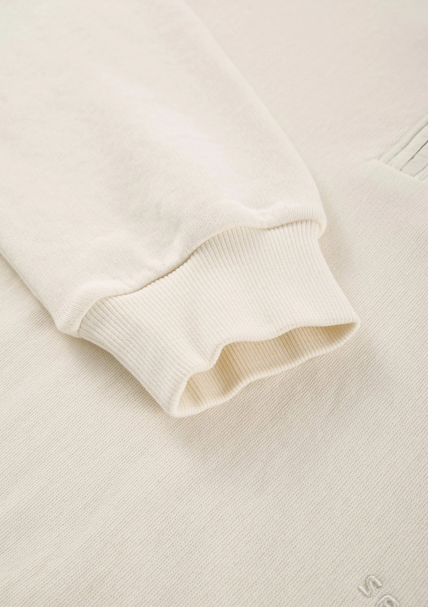 FRISSON Half-Zip Sweatshirt Fw123 - Image 11