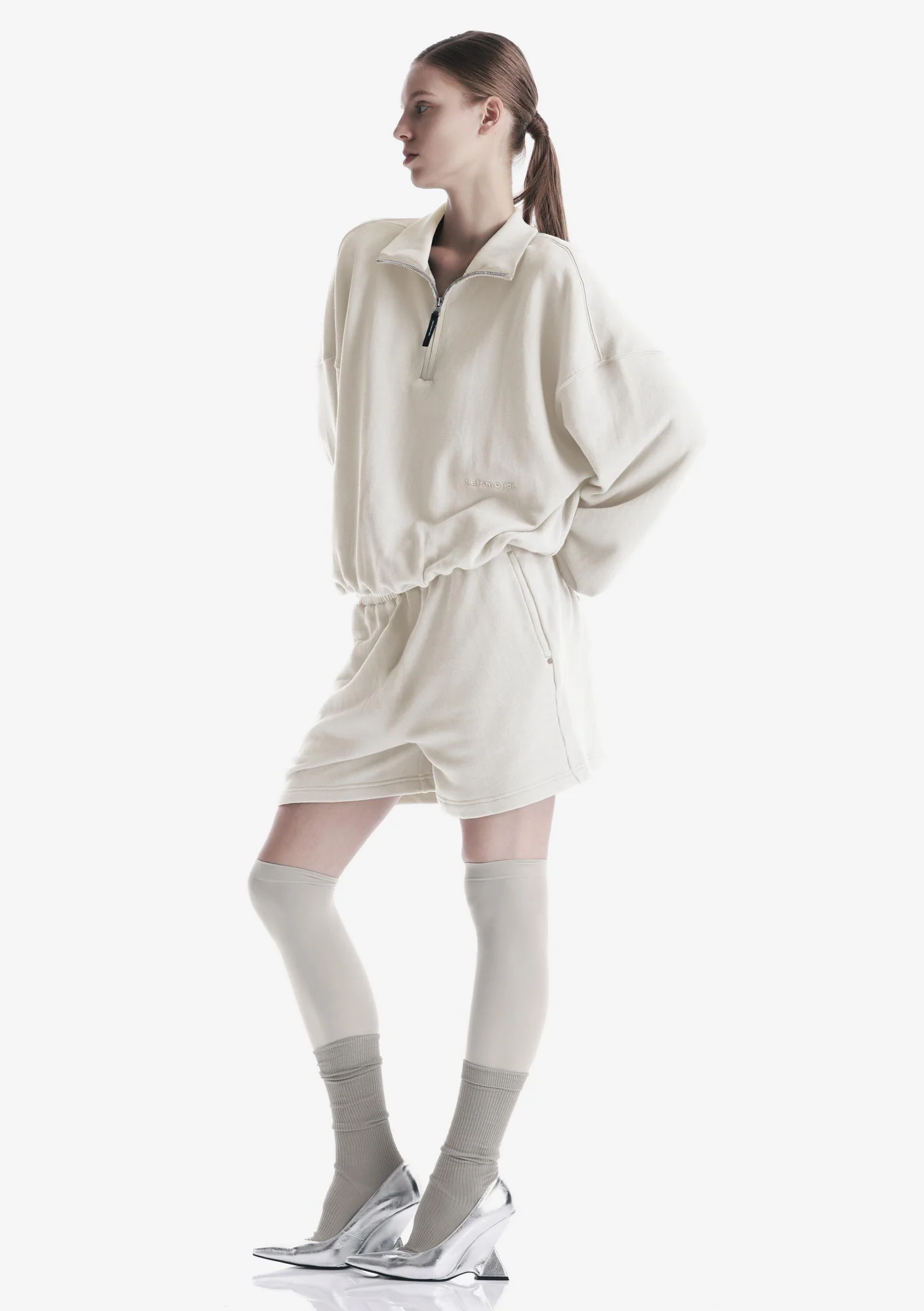 FRISSON Half-Zip Sweatshirt Fw123 - Image 4