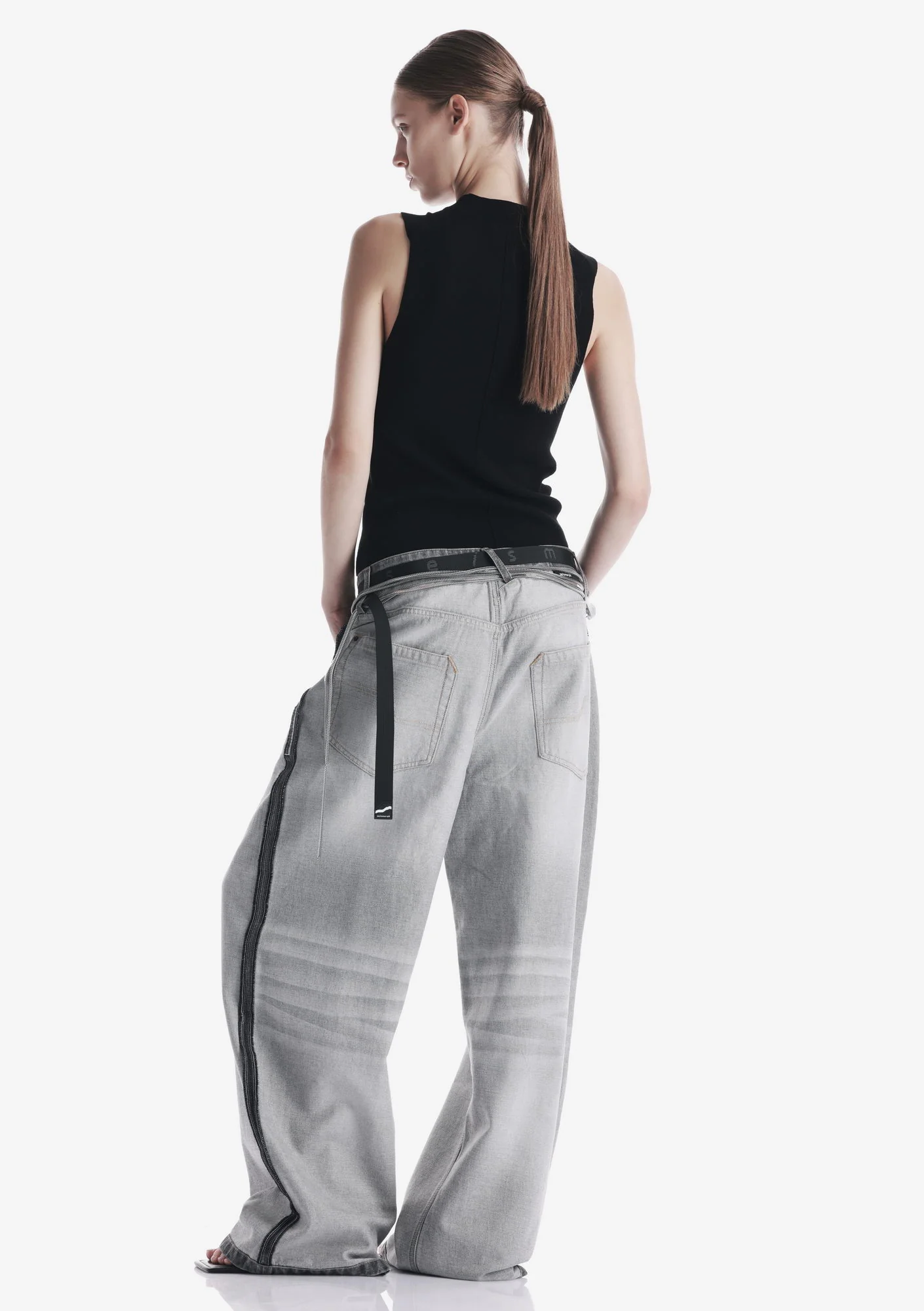 HASSIUM Knitted Top Sw43 - Image 11