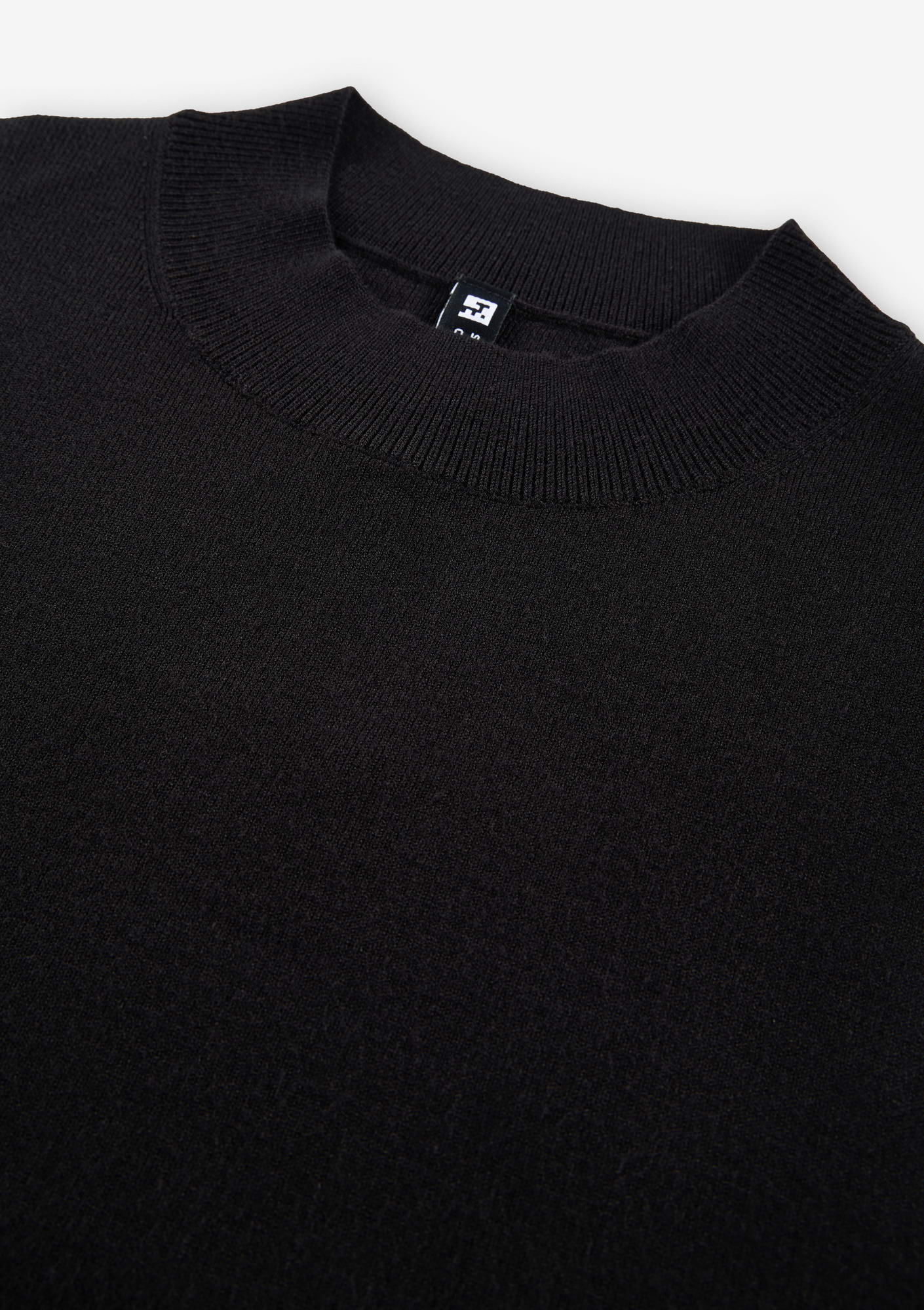 HASSIUM Knitted Top Sw43 - Image 13