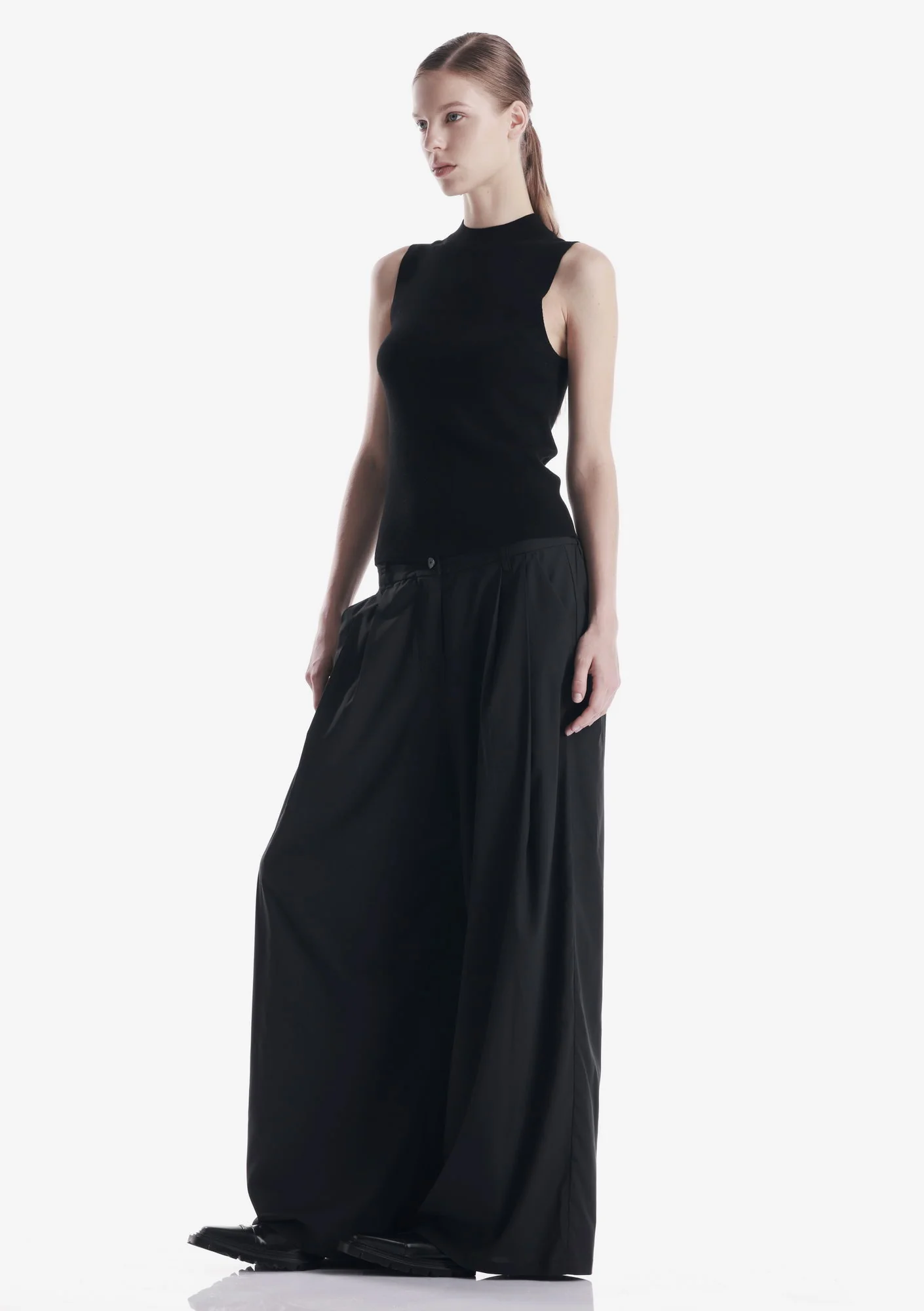 HASSIUM Knitted Top Sw43 - Image 3