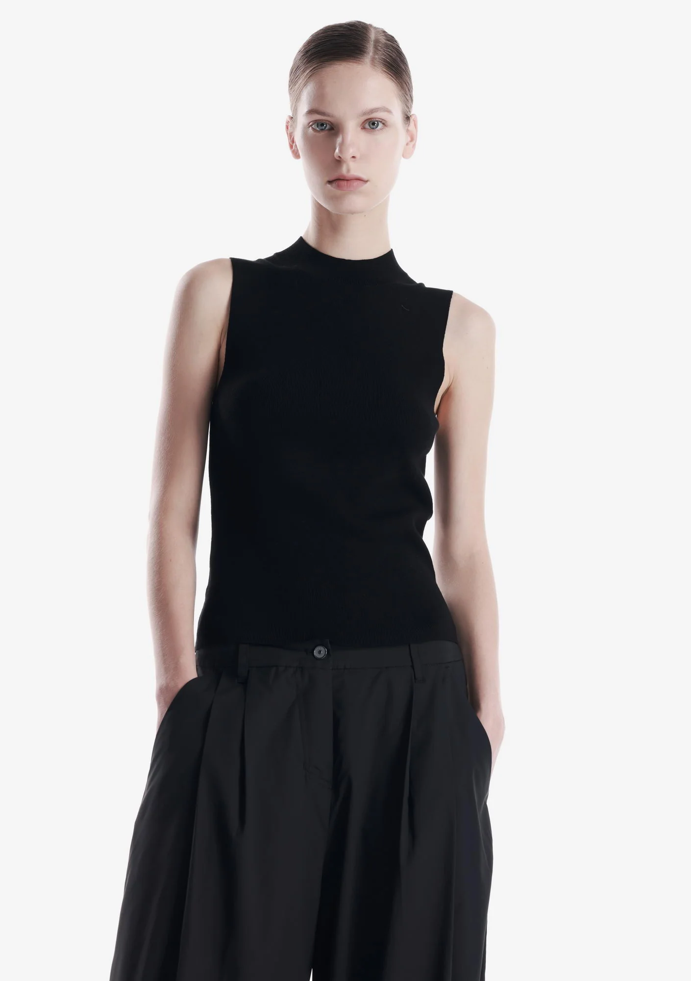 HASSIUM Knitted Top Sw43 - Image 8