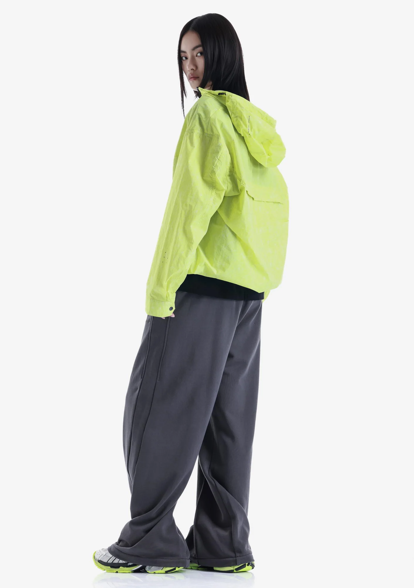 AERON Lightweight Anorak Nu82 - Image 35