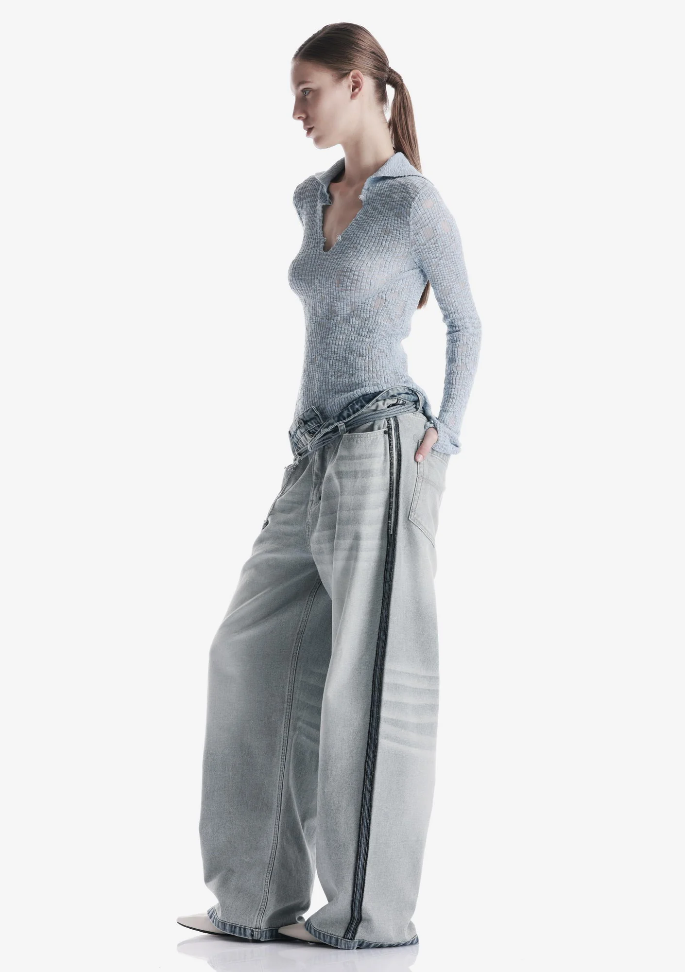 THETA Spread Collar Sweater Sw44 - Image 17