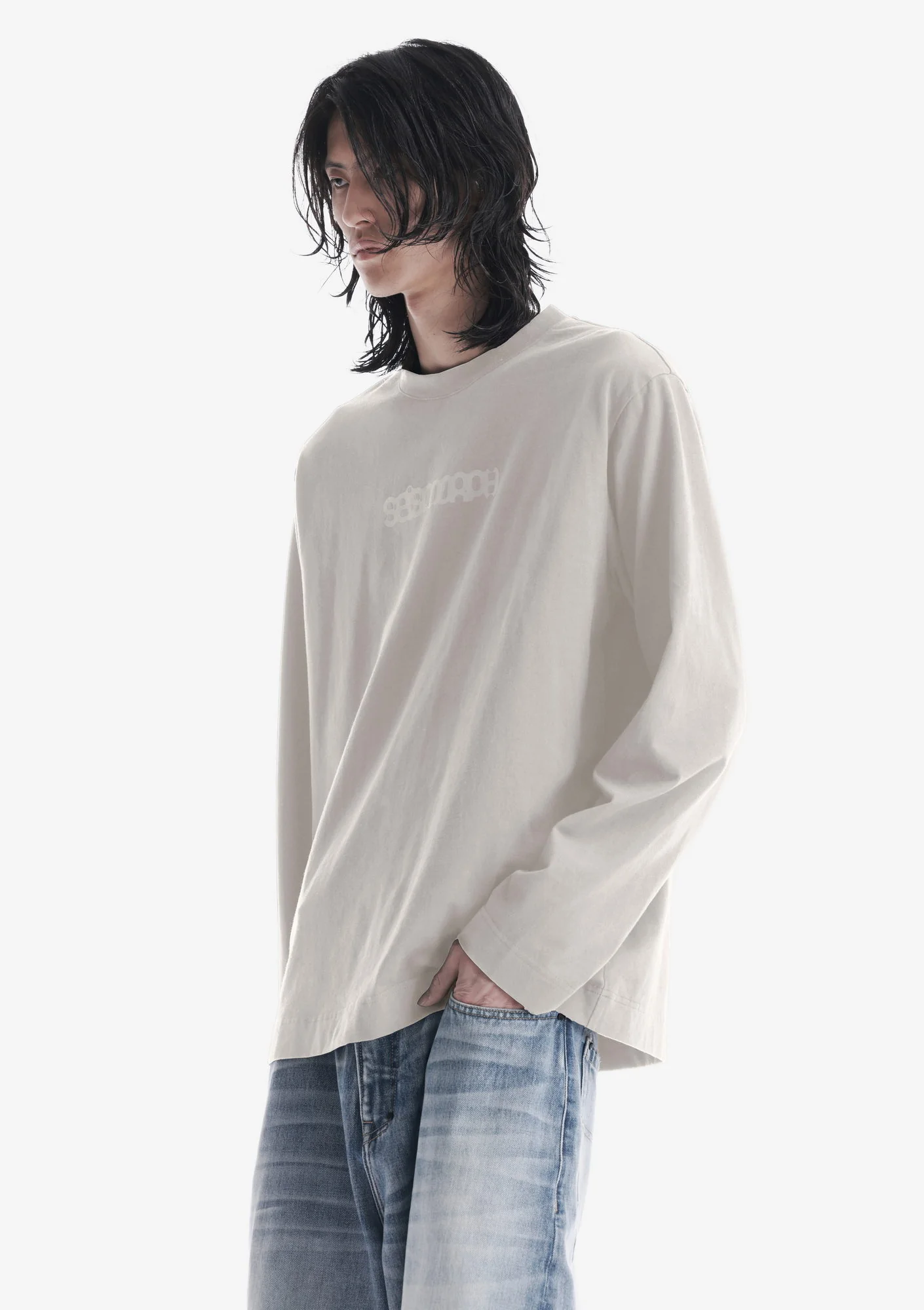 Tonal Logo Longsleeve T-Shirt Tu125 - Image 34