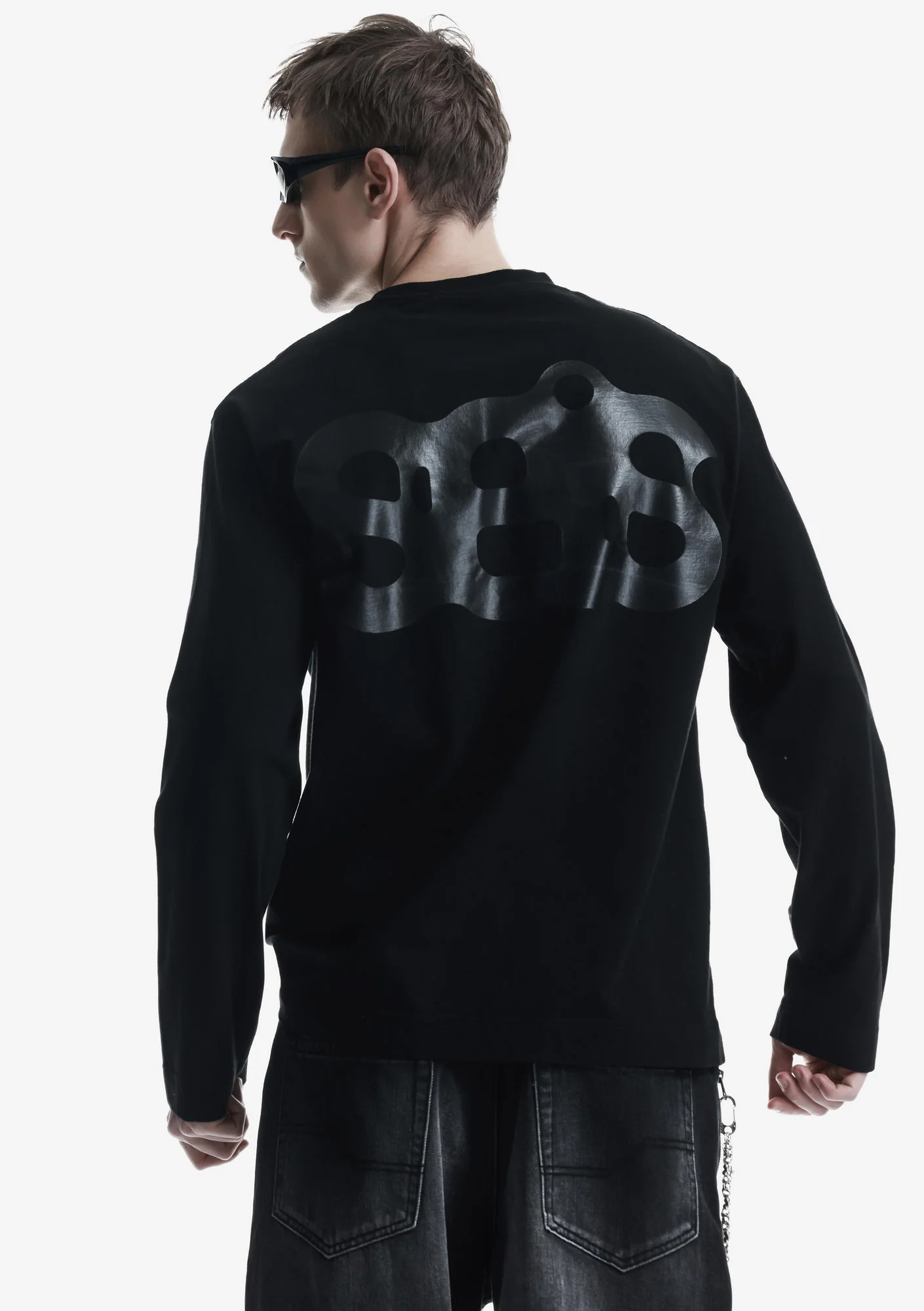 Tonal Logo Longsleeve T-Shirt Tu125 - Image 5