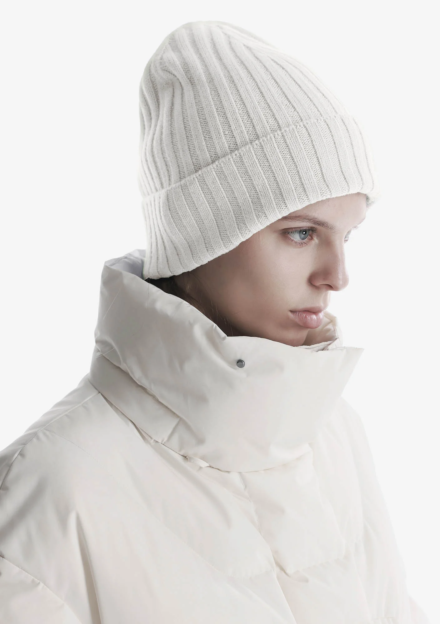 Wool Beanie Pu92 - Image 12