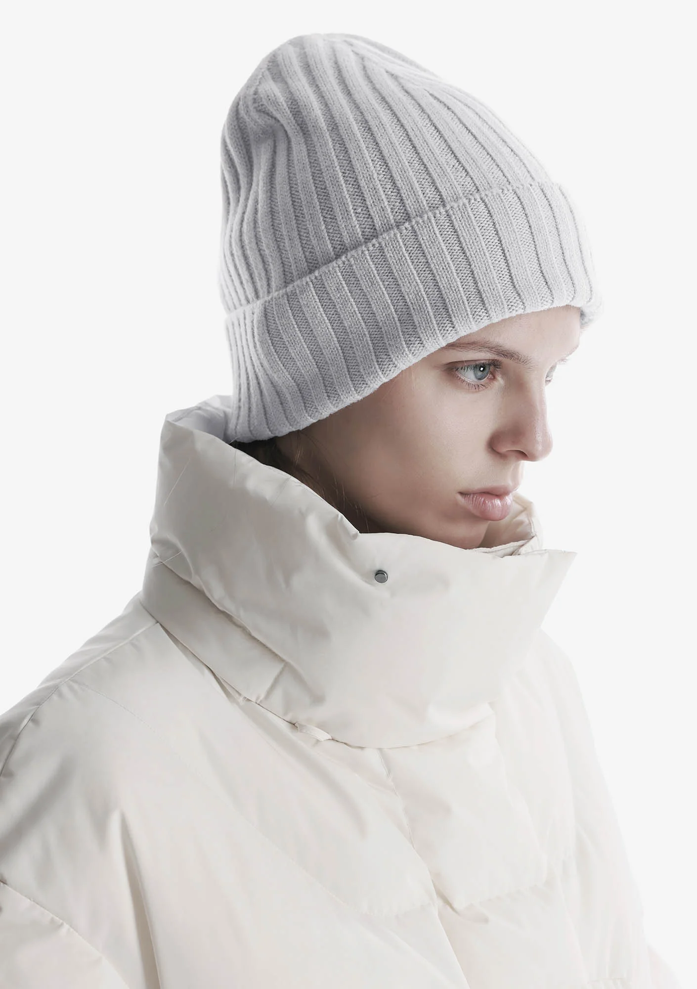 Wool Beanie Pu92 - Image 19